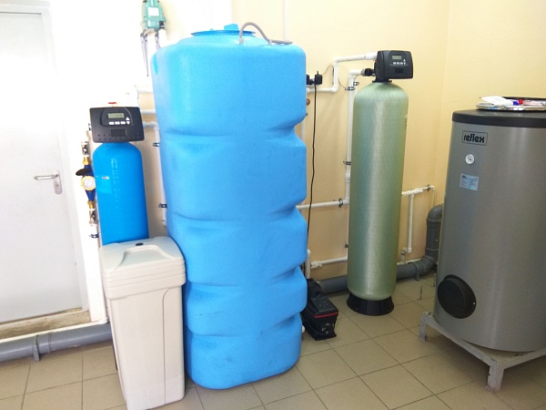 Система очистки в частном доме с удалением радона Система очистки в частном доме с удалением радона